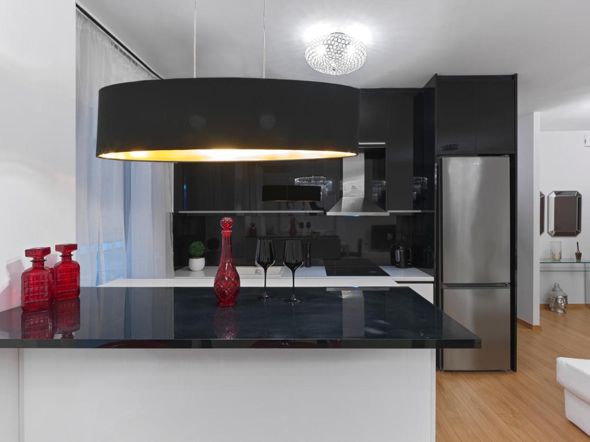 Elegant Apartment In Glyfada Atene Esterno foto