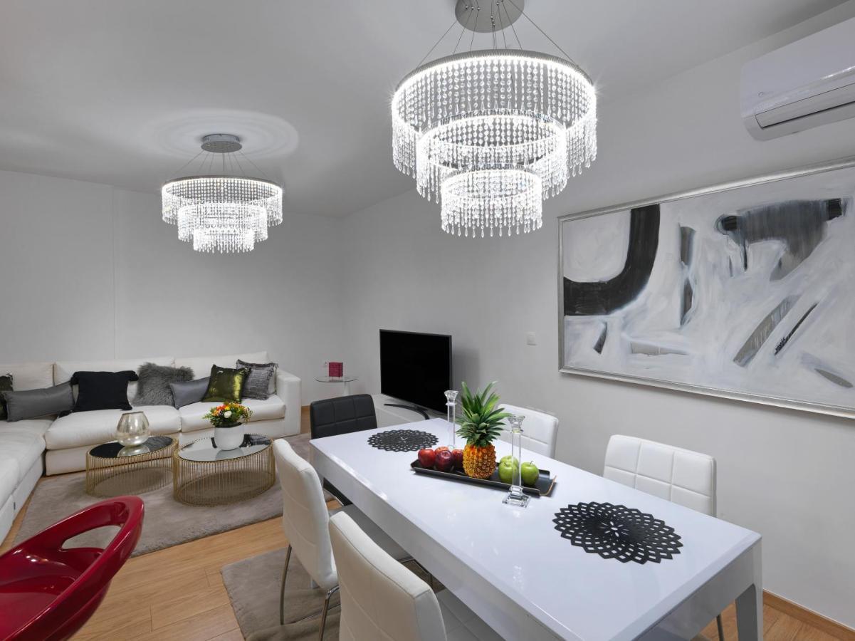 Elegant Apartment In Glyfada Atene Esterno foto